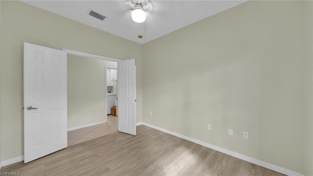 7730 Woodbrook Cir 4204, Naples, FL 34104-8