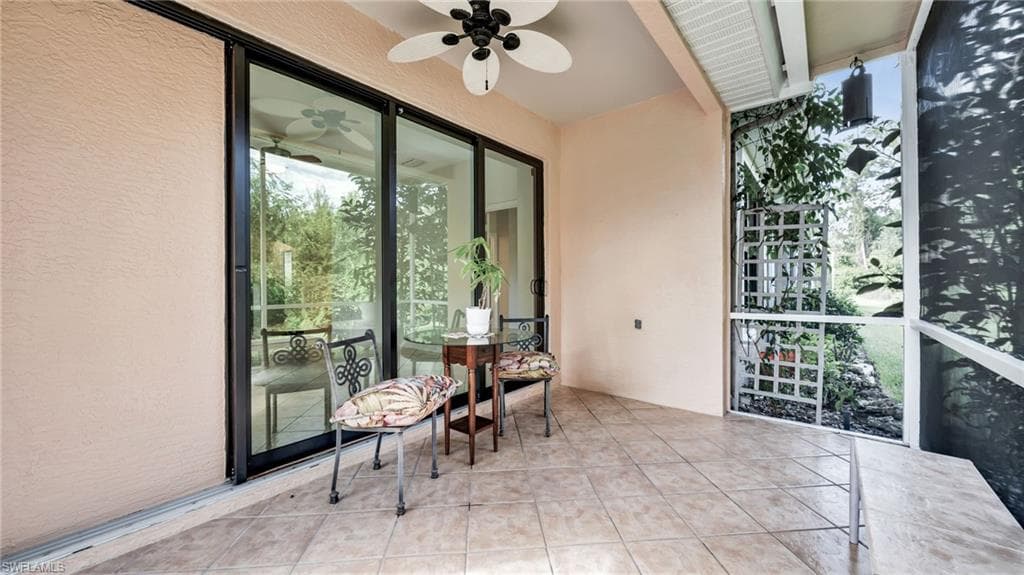 7730 Woodbrook Cir 4204, Naples, FL 34104-18