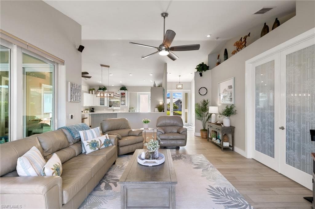 1058 Goldenrod Ave, Marco Island, FL 34145-9