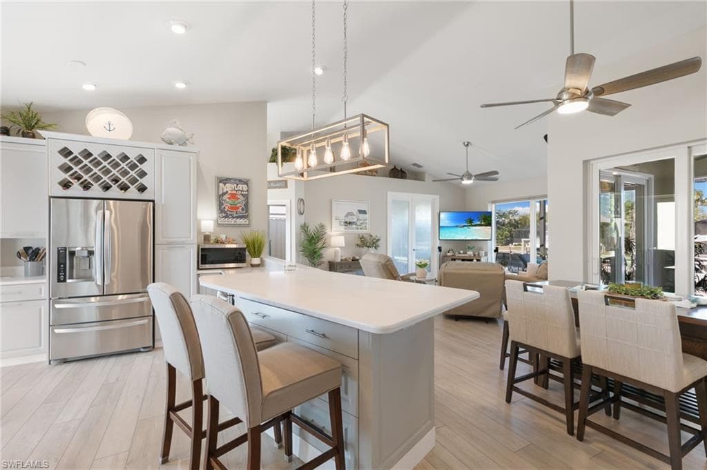 1058 Goldenrod Ave, Marco Island, FL 34145-19