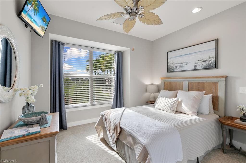 1058 Goldenrod Ave, Marco Island, FL 34145-24