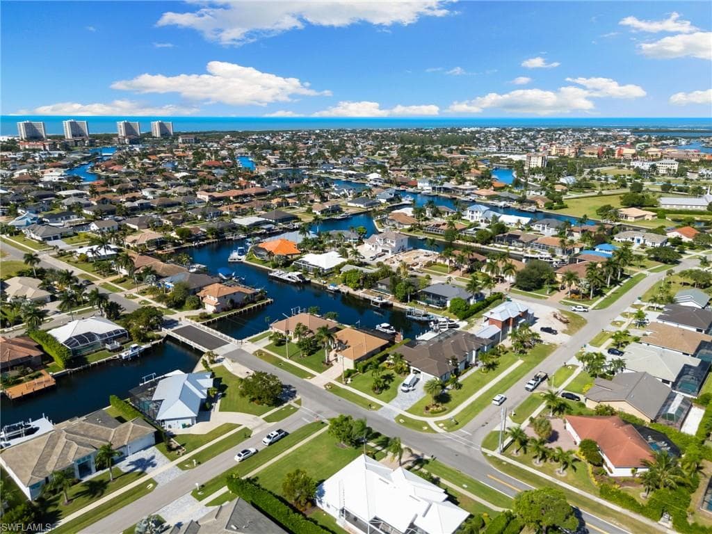 1058 Goldenrod Ave, Marco Island, FL 34145-36