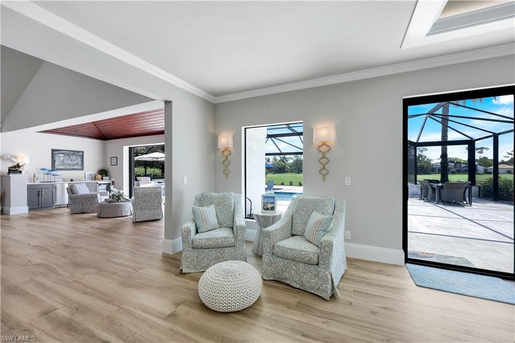 4701 Oak Leaf Dr, Naples, FL 34119-12