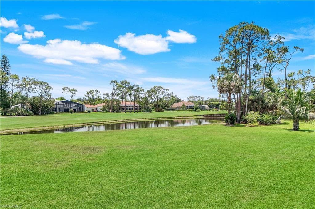 4701 Oak Leaf Dr, Naples, FL 34119-39