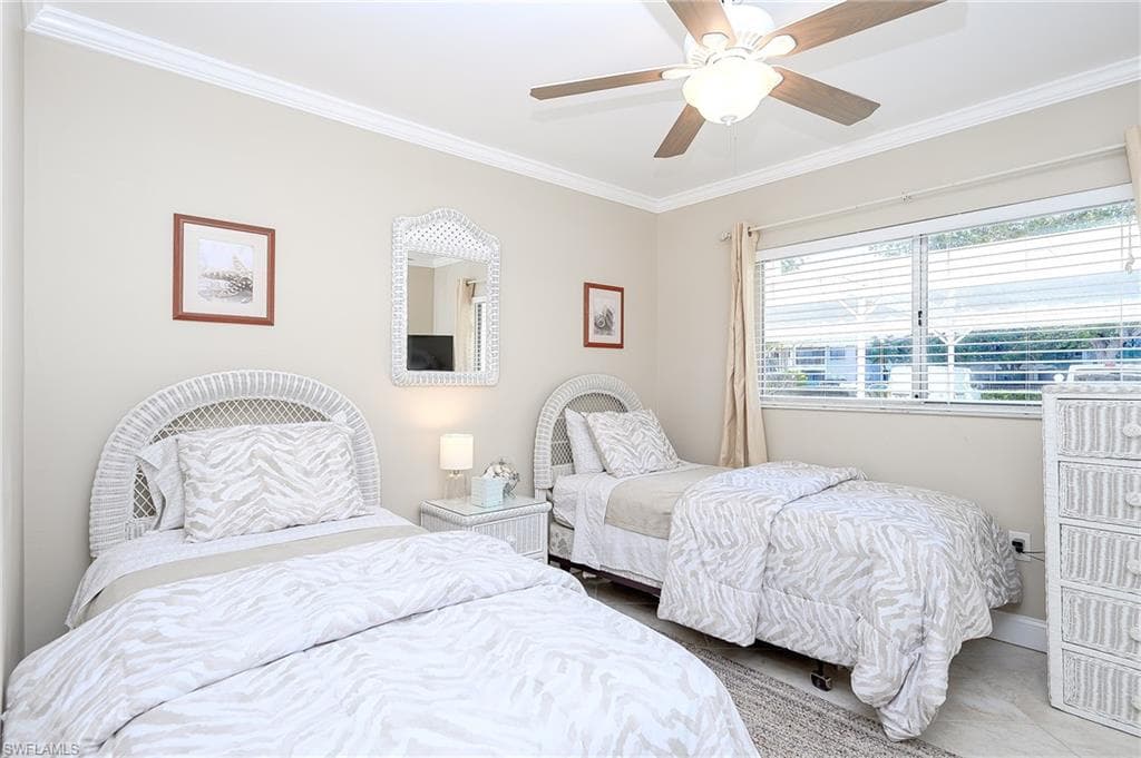 201 Quail Forest Blvd 103, Naples, FL 34105-18