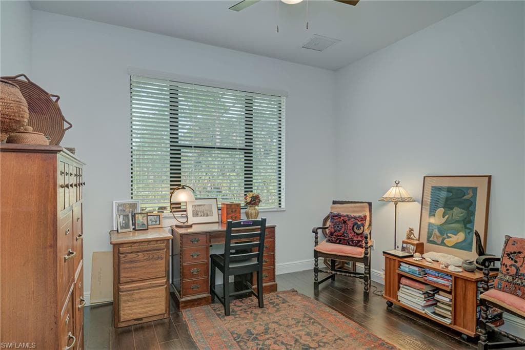 380 24th Ave NW, Naples, FL 34120-17