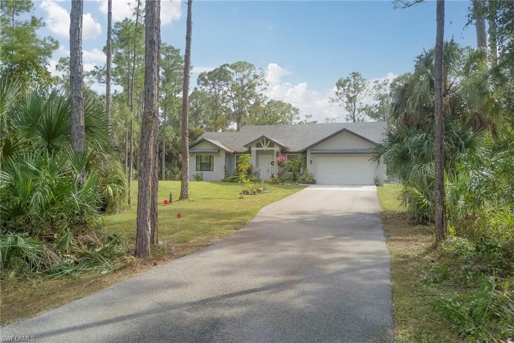 380 24th Ave NW, Naples, FL 34120-26