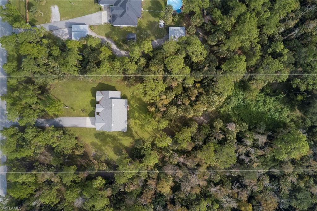 380 24th Ave NW, Naples, FL 34120-31