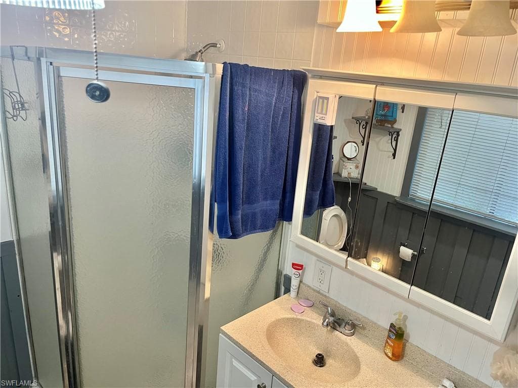 2036 Seagrape Court Ct NE, Naples, FL 34110-10