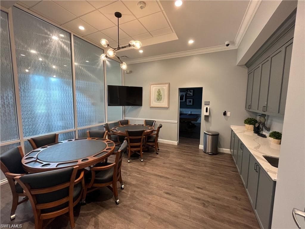 2036 Seagrape Court Ct NE, Naples, FL 34110-17