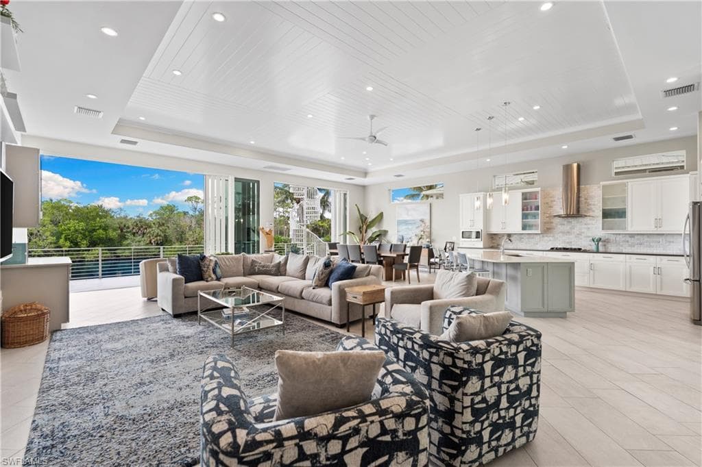 3890 Aloha Ln, Bonita Springs, FL 34134-10