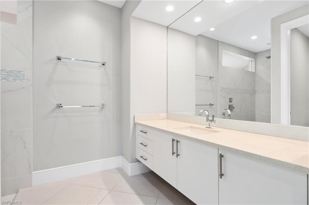 3890 Aloha Ln, Bonita Springs, FL 34134-31