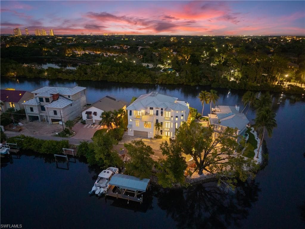 3890 Aloha Ln, Bonita Springs, FL 34134-46