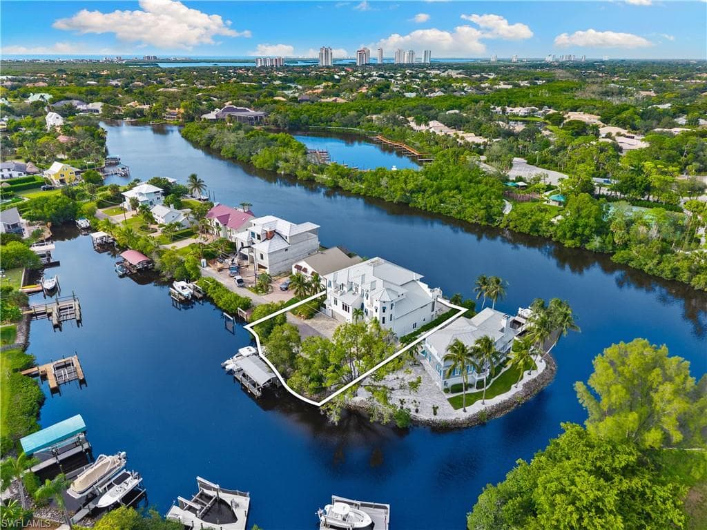 3890 Aloha Ln, Bonita Springs, FL 34134-49