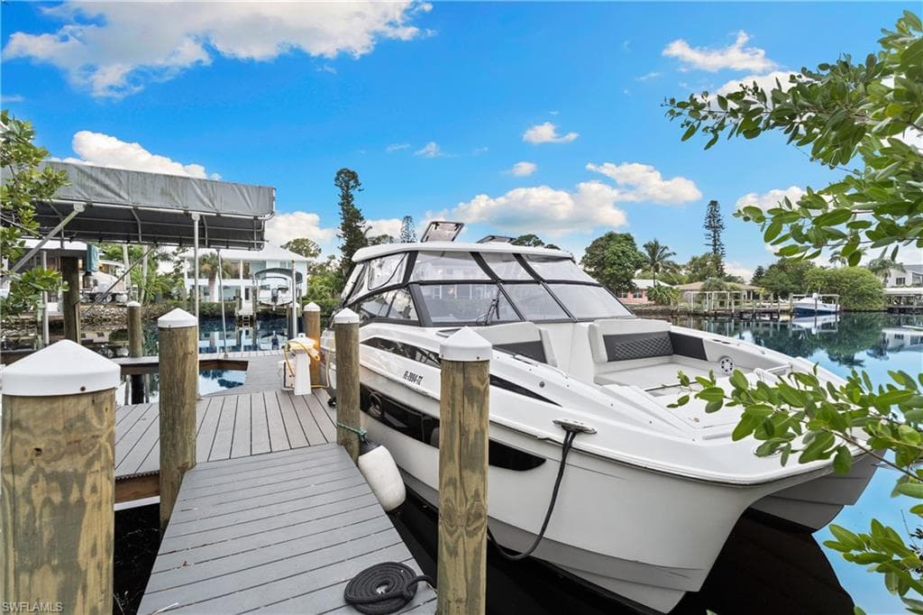 3890 Aloha Ln, Bonita Springs, FL 34134-4