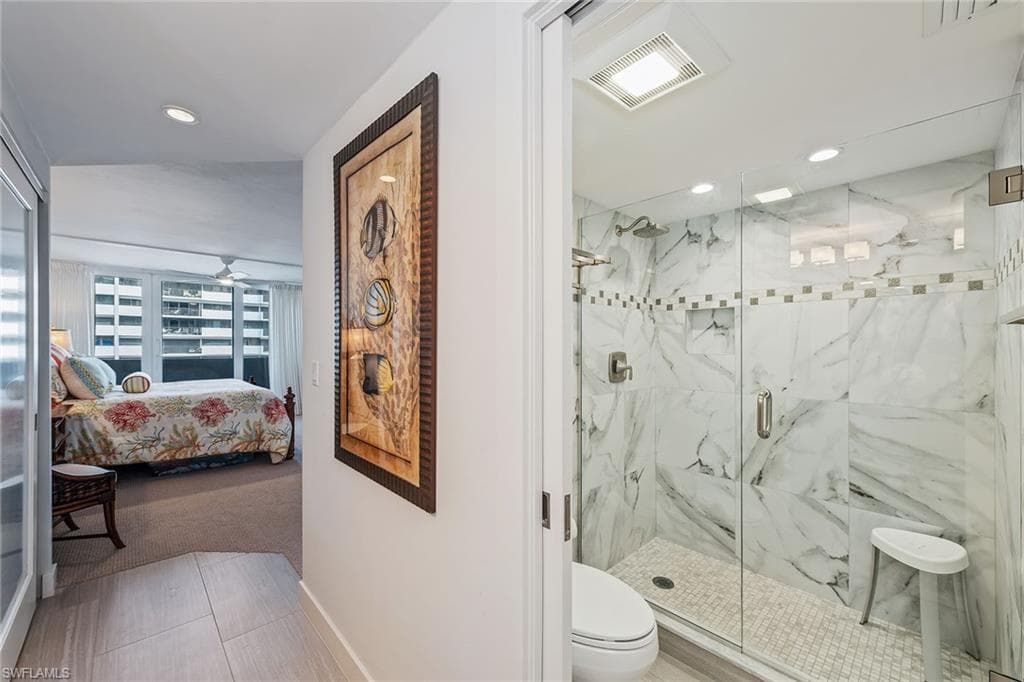 4001 Gulf Shore Blvd N 904, Naples, FL 34103-11