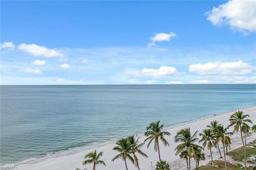 4001 Gulf Shore Blvd N 904, Naples, FL 34103-18