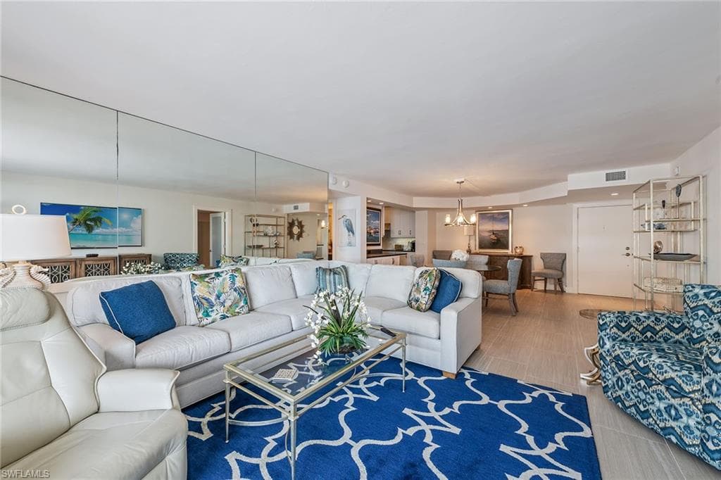 4001 Gulf Shore Blvd N 904, Naples, FL 34103-3