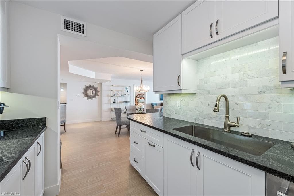 4001 Gulf Shore Blvd N 904, Naples, FL 34103-5