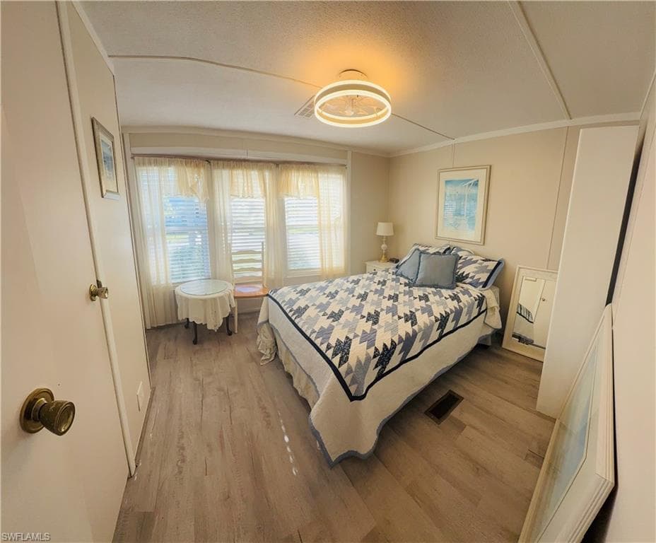 10620 Wales Loop, Bonita Springs, FL 34135-14