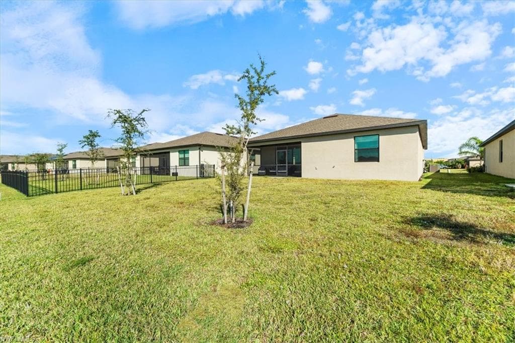 14698 Portico Blvd, Fort Myers, FL 33905-14