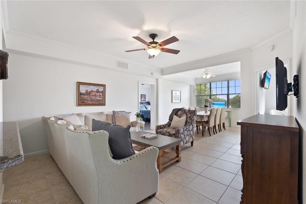 12990 Positano Cir 303, Naples, FL 34105-13