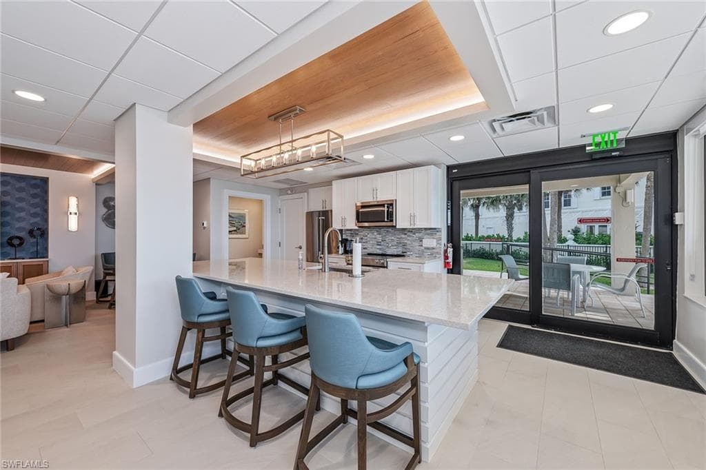 3399 Gulf Shore Blvd N 309, Naples, FL 34103-23