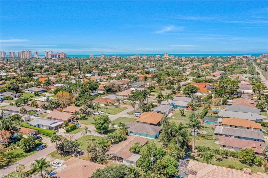 771 104th Ave N, Naples, FL 34108-8