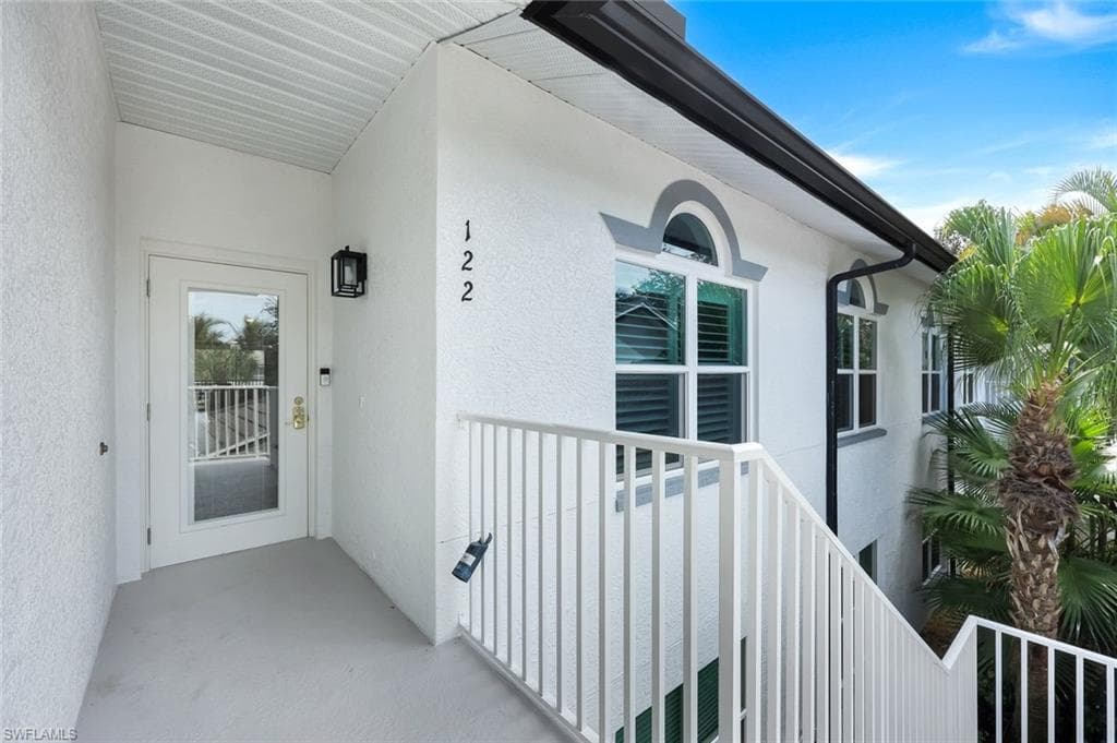 2110 Cay Lagoon Dr 122, Naples, FL 34109-22