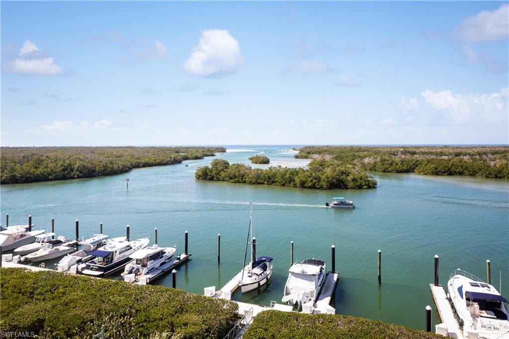 425 Dockside Dr 605, Naples, FL 34110-16