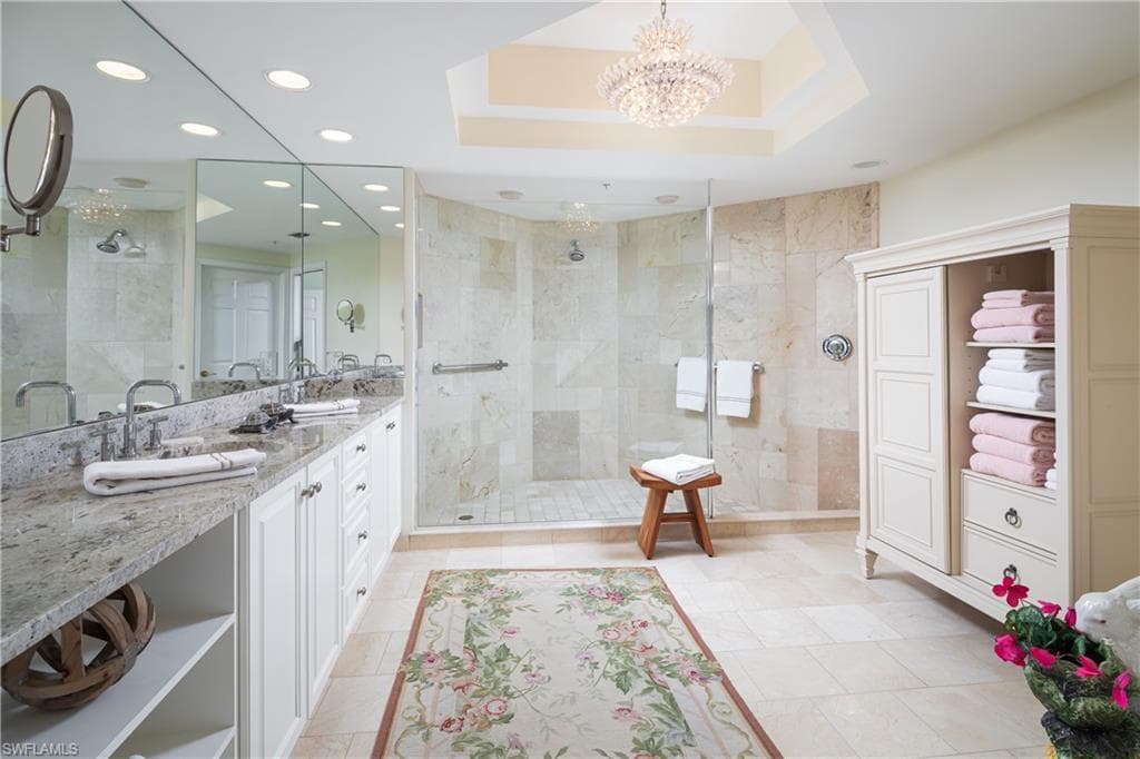 425 Dockside Dr 605, Naples, FL 34110-18