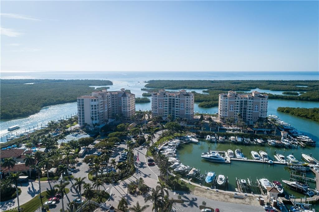 425 Dockside Dr 605, Naples, FL 34110-27