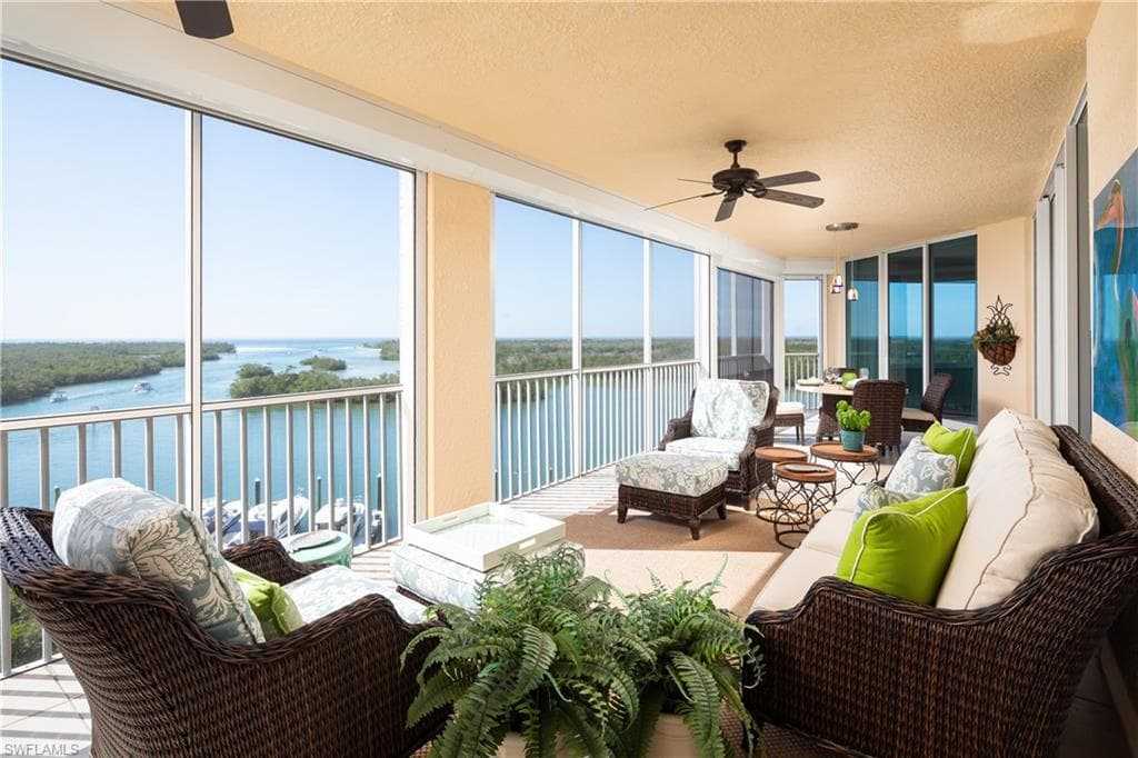425 Dockside Dr 605, Naples, FL 34110-6