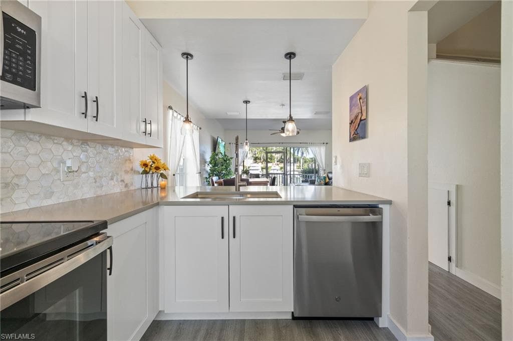 3347 Key Dr 31, North Fort Myers, FL 33903-9