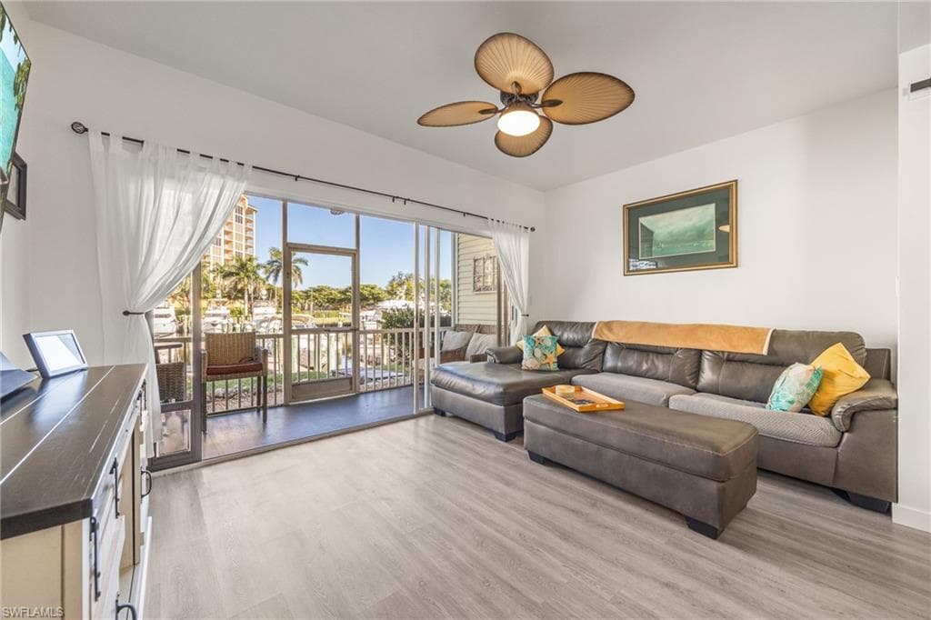 3347 Key Dr 31, North Fort Myers, FL 33903-14