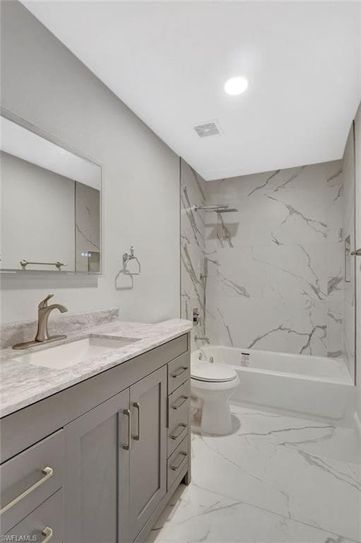 11 Rivard Rd 19, Naples, FL 34112-25