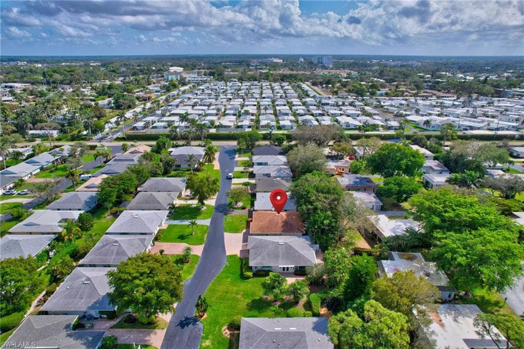 11 Rivard Rd 19, Naples, FL 34112-39