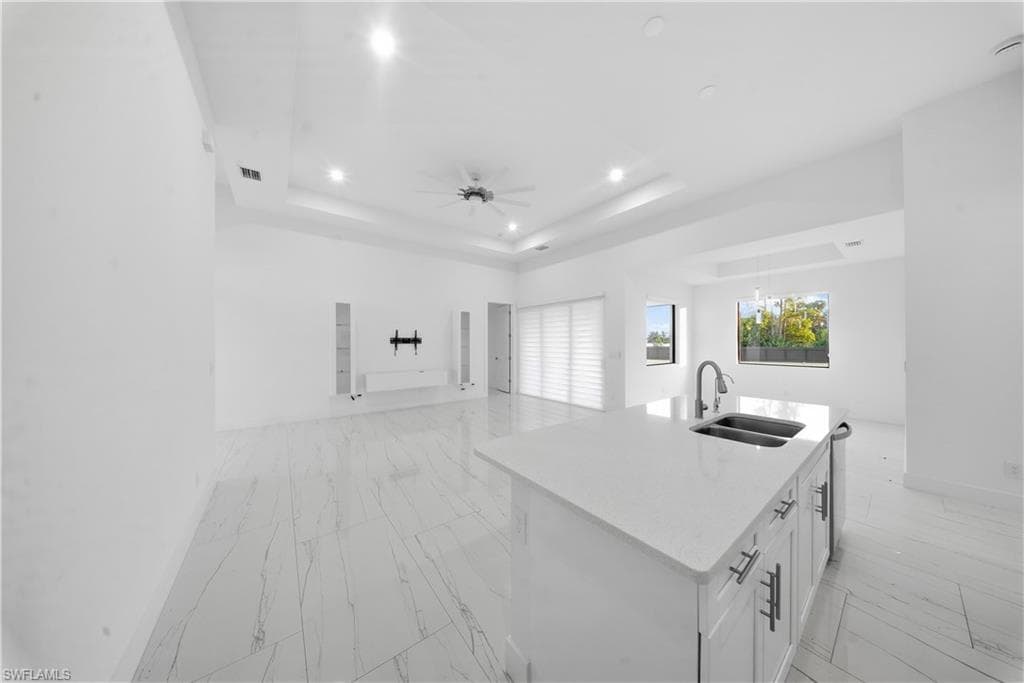 1124 35th Ln, Cape Coral, FL 33909-18