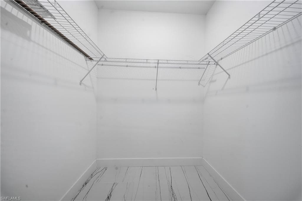 1124 35th Ln, Cape Coral, FL 33909-21