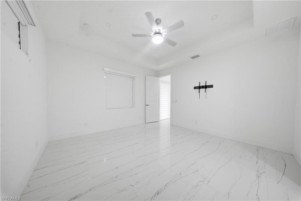 1124 35th Ln, Cape Coral, FL 33909-23