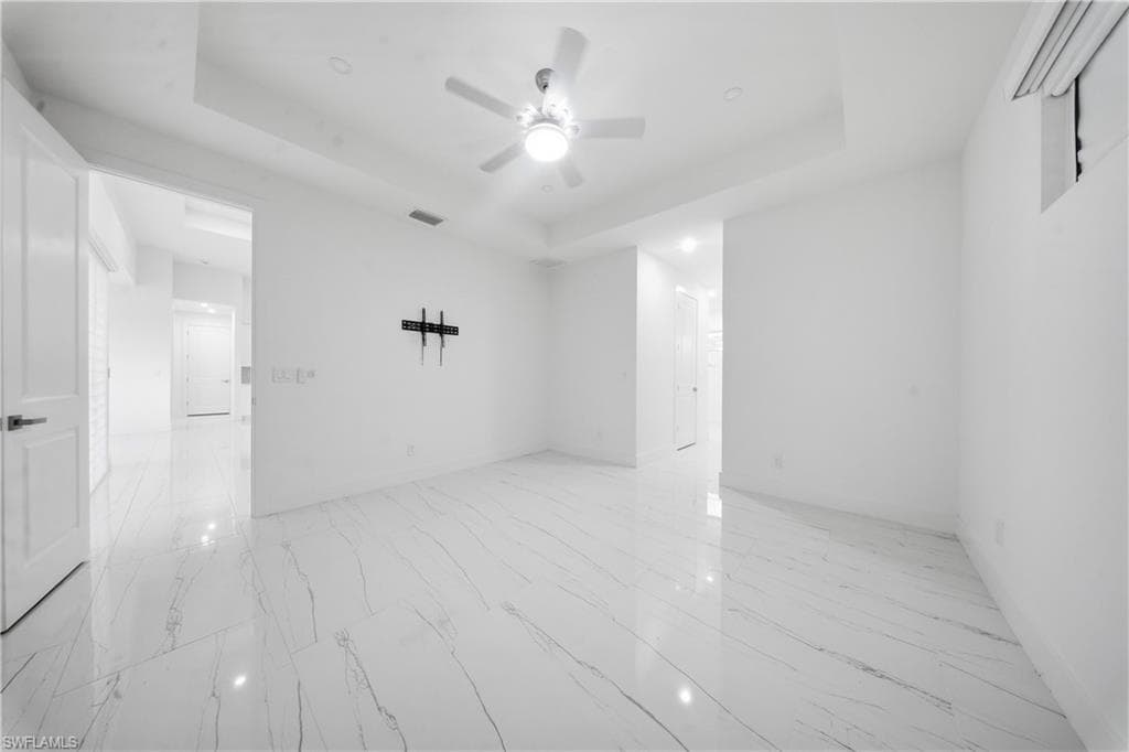 1124 35th Ln, Cape Coral, FL 33909-24