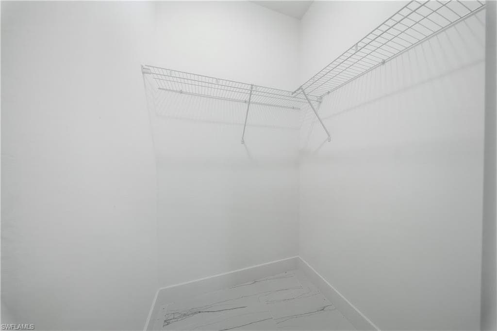 1124 35th Ln, Cape Coral, FL 33909-30