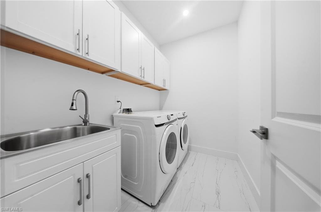 1124 35th Ln, Cape Coral, FL 33909-34