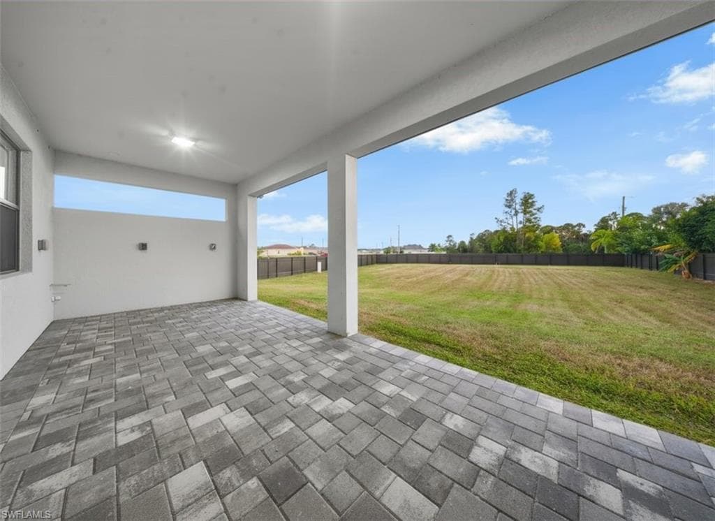 1124 35th Ln, Cape Coral, FL 33909-42