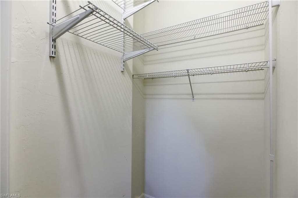 11041 Castlereagh St, Fort Myers, FL 33913-18