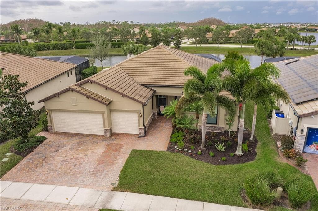 11041 Castlereagh St, Fort Myers, FL 33913-37