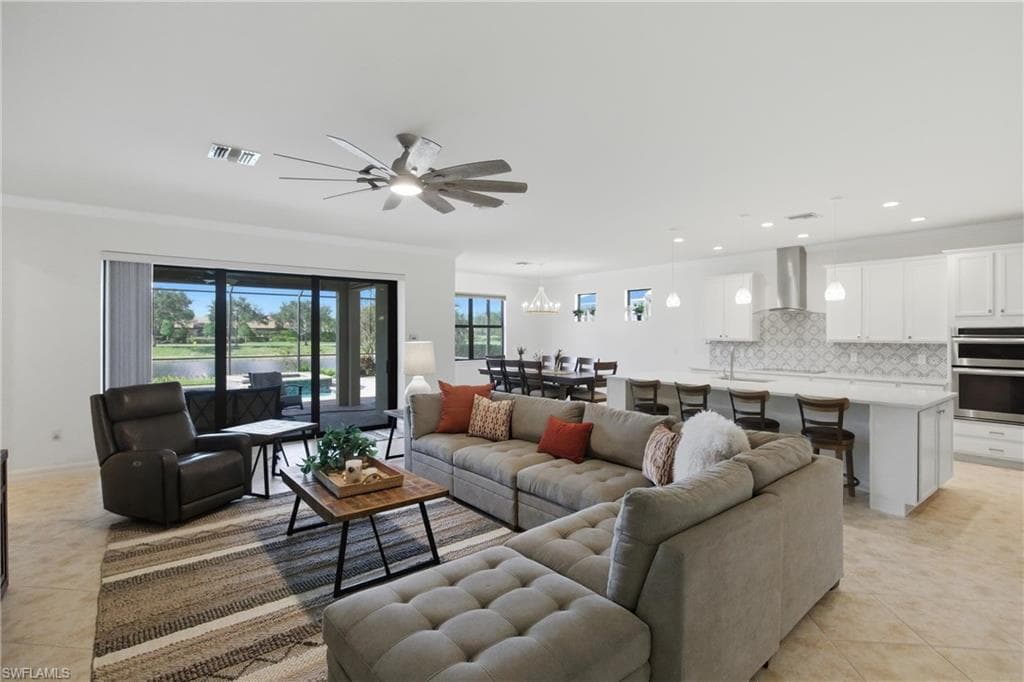 11041 Castlereagh St, Fort Myers, FL 33913-2