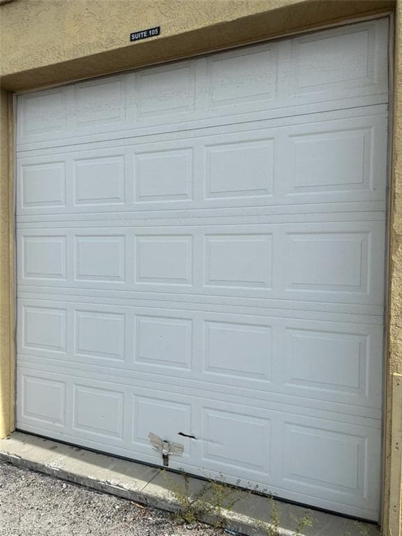 960 Chalmer Dr 105, Marco Island, FL 34145-3