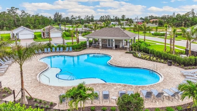 1193 Brooklands Dr, Fort Myers, FL 33905-14