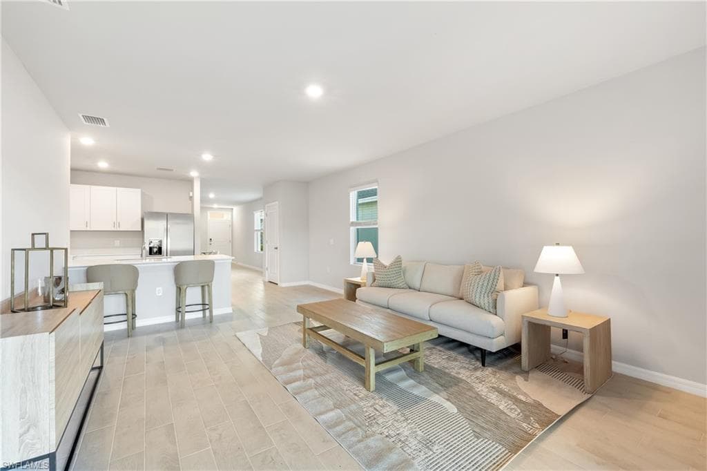 1193 Brooklands Dr, Fort Myers, FL 33905-3